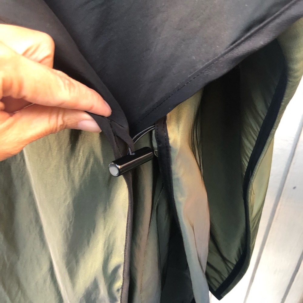 Reversible Black Olive Green Hooded Cape Poncho Windbreaker Jacket One size - Picture 5 of 13